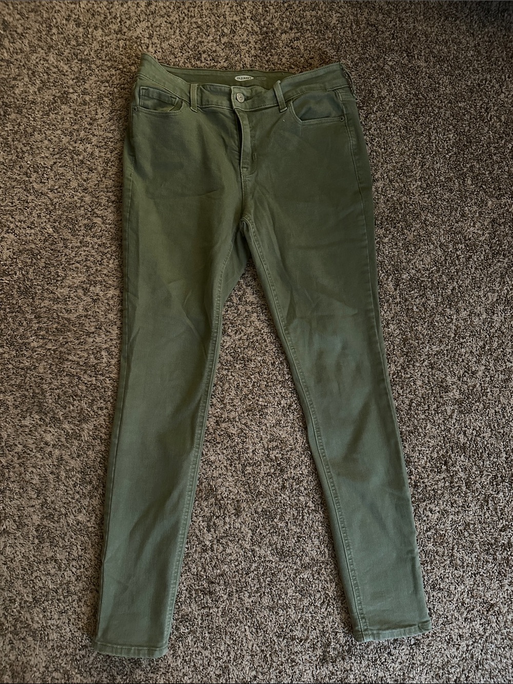Old Navy Olive Skinny Jeans - Women's